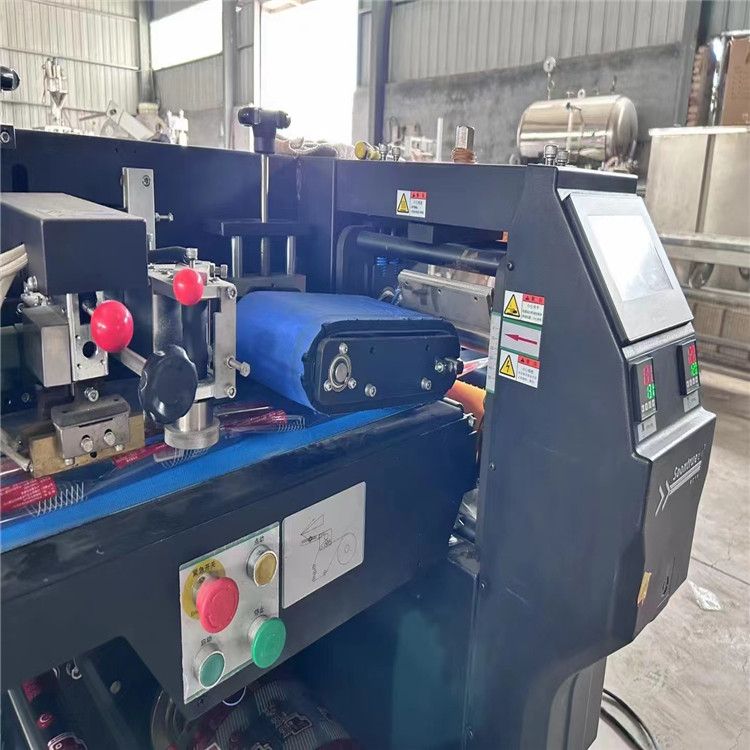 出售二手320型10头秤立式背封包装机 三伺服枕式多功能包装机 回收