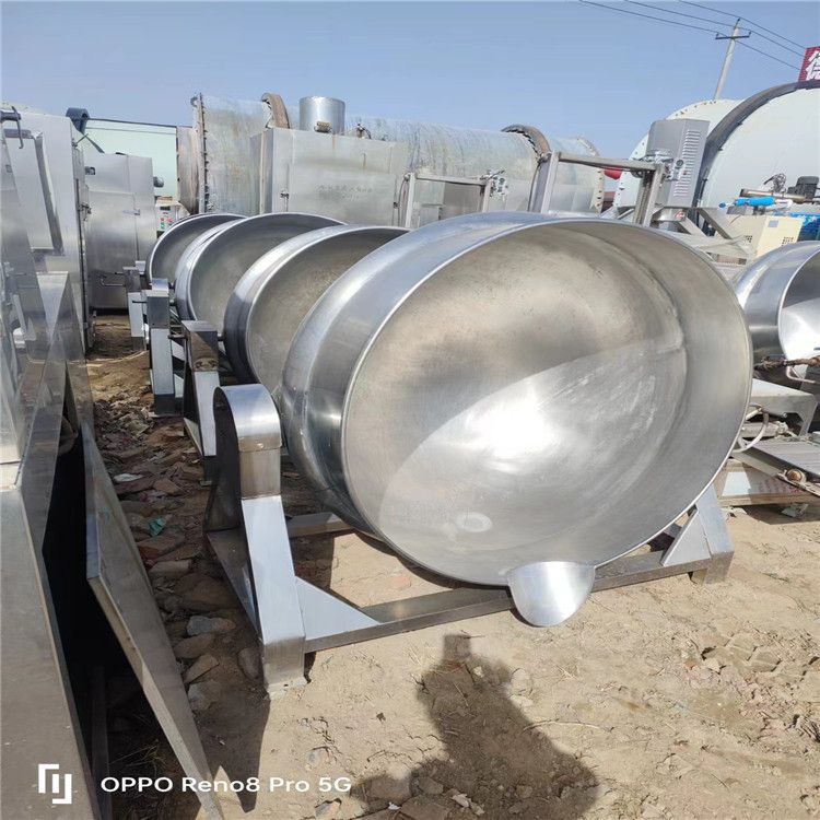 出售二手不锈钢500升蒸汽夹层锅 行星自动500升炒锅肉类卤煮锅设备