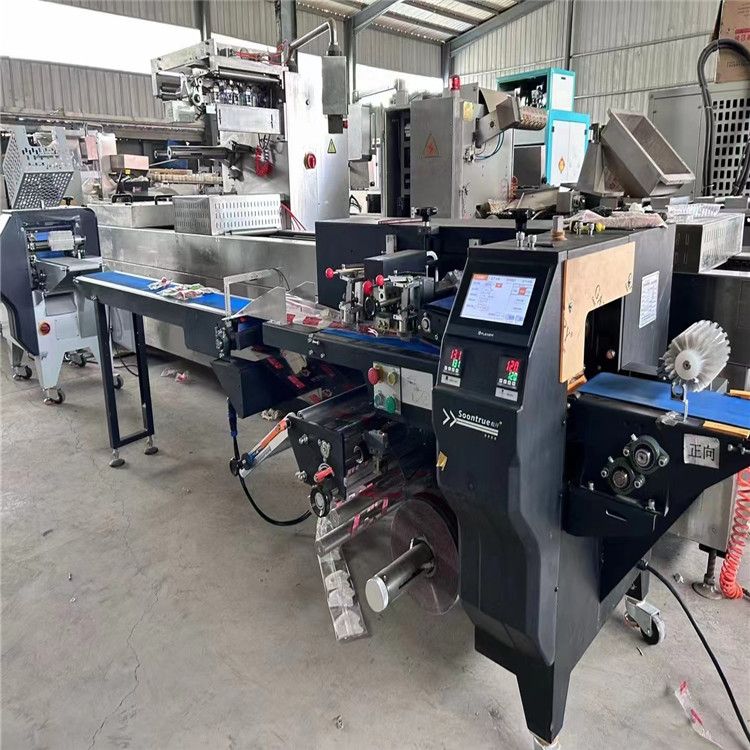 出售二手320型10头秤立式背封包装机 三伺服枕式多功能包装机 回收