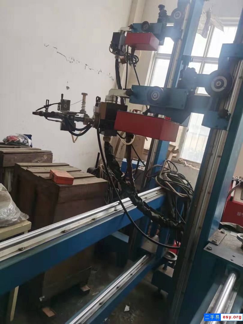 出售二手管板焊接机 扬州神通产，两台，全新未用