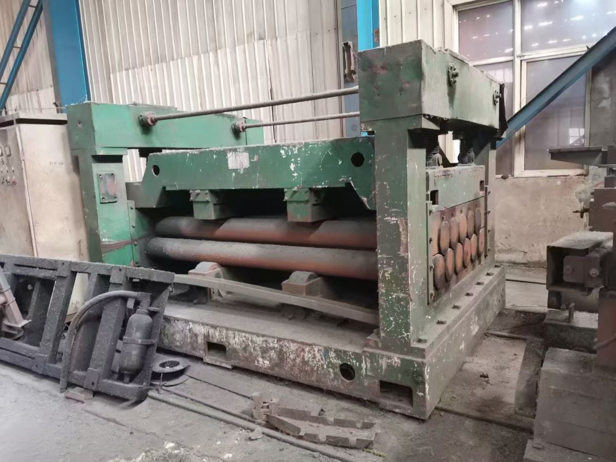 出售12X2500二手校平机