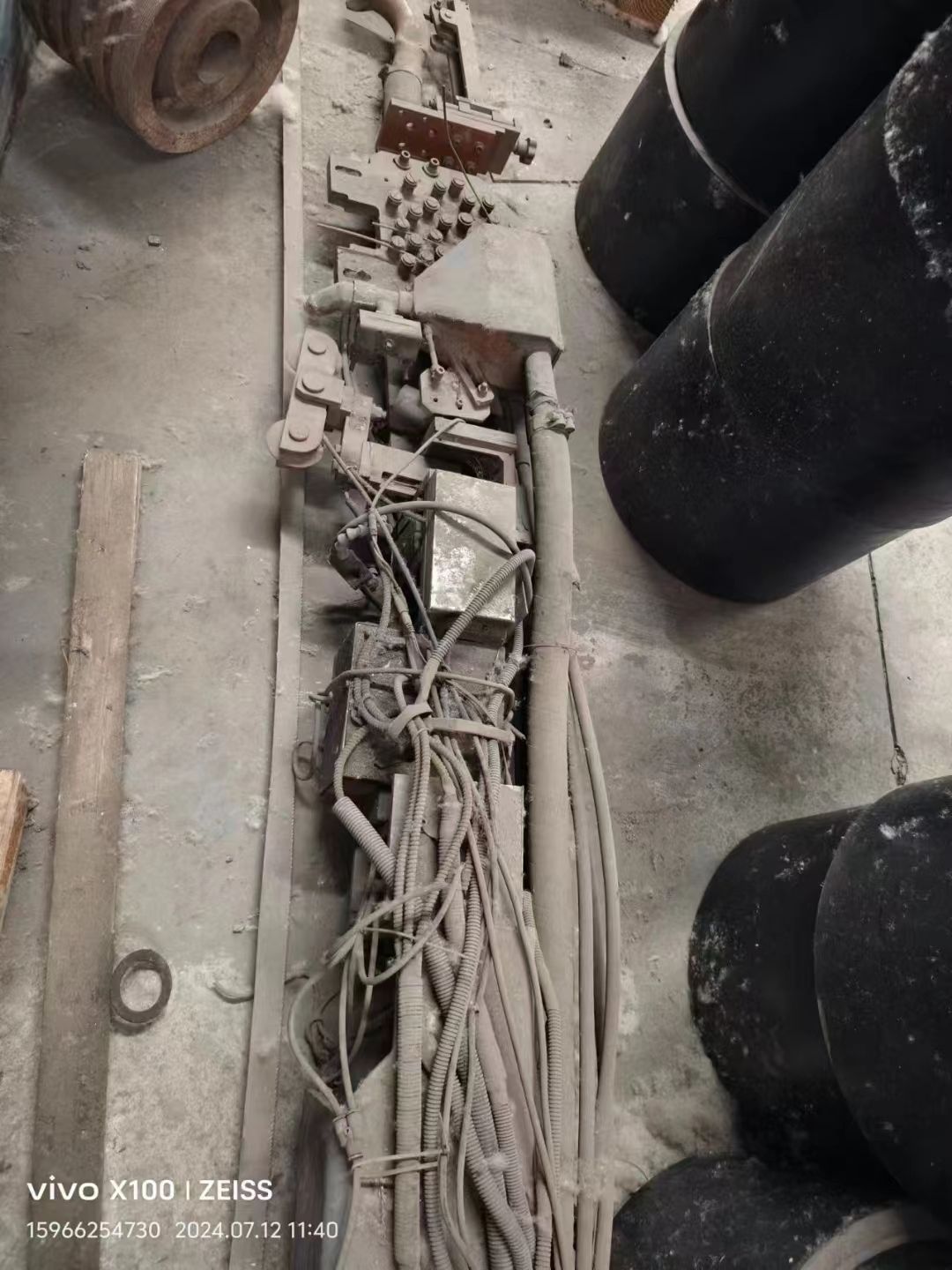 低价转让一台天水产，直缝外焊机，12米直缝内孔焊