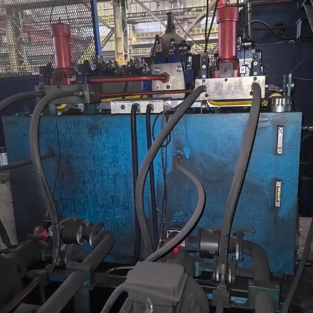 含泪转让在位出售华鲁170×3米，全液压水平下调卷板机
