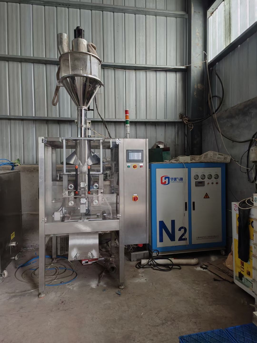 出售二手600/2s双室真空包装 滚动式真空包装机 立式酱料包装机