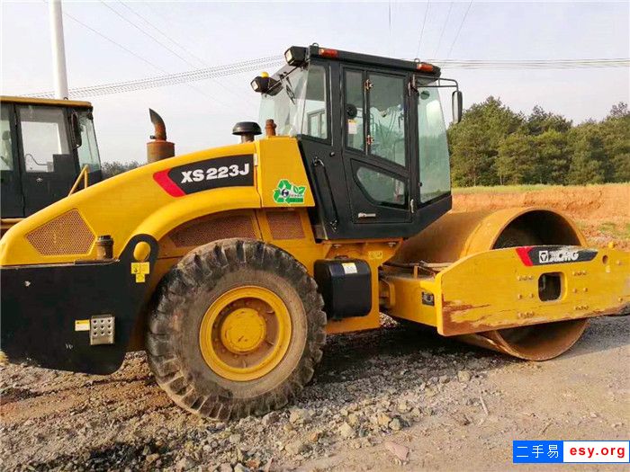 张家口 二手22吨振动压路机