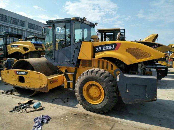 义乌二手震动压路机