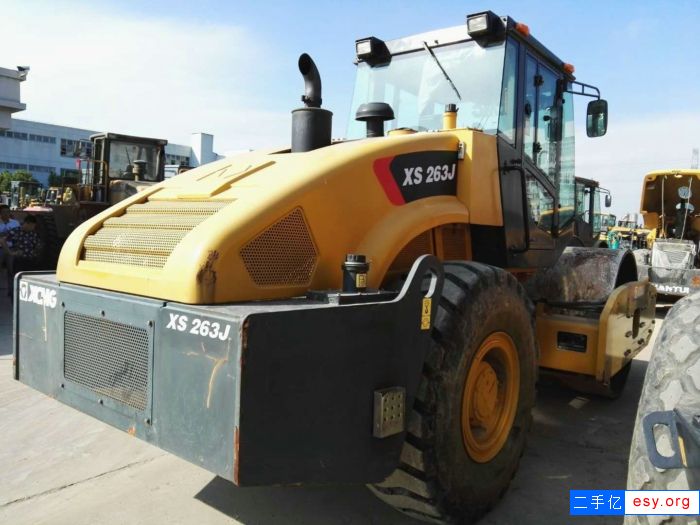 老河口个人二手振动压路机22吨