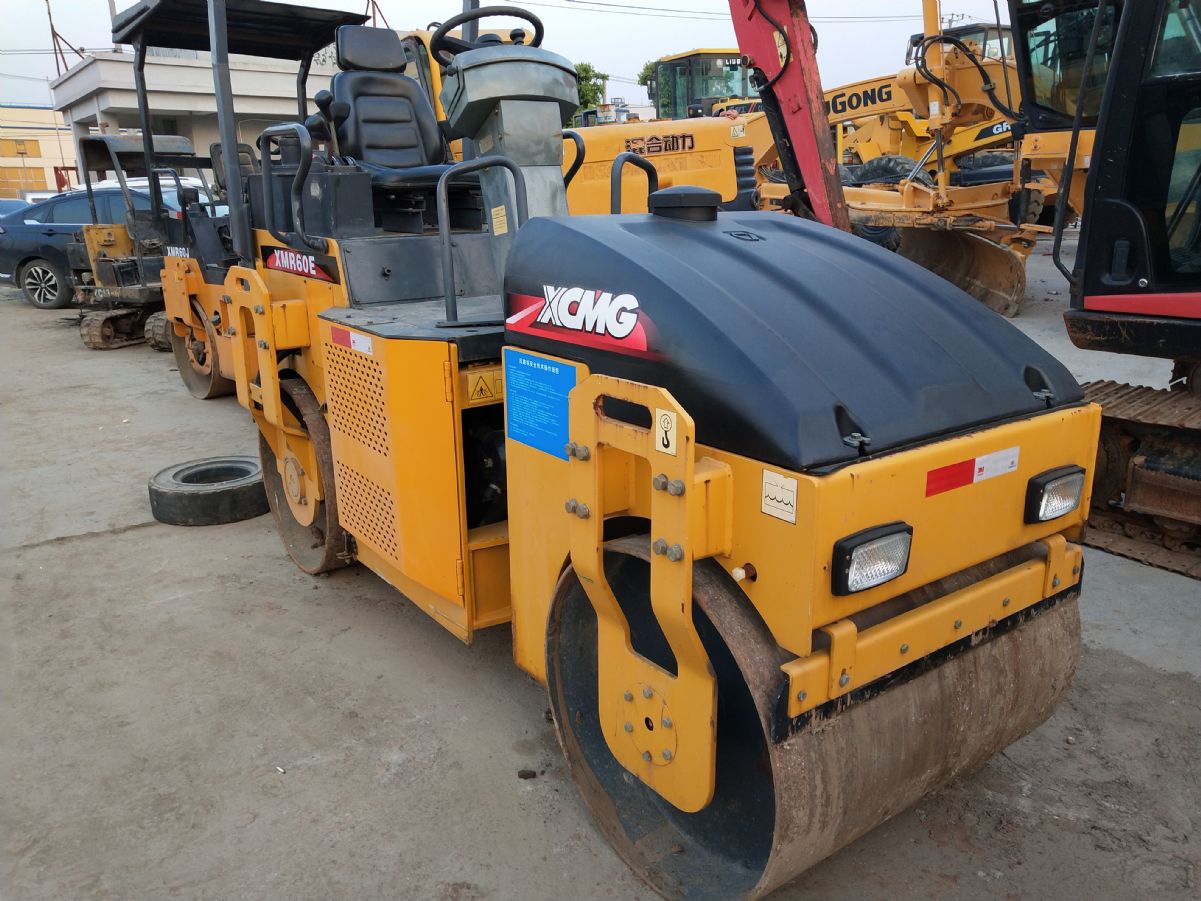 黄冈二手徐工22吨压路机