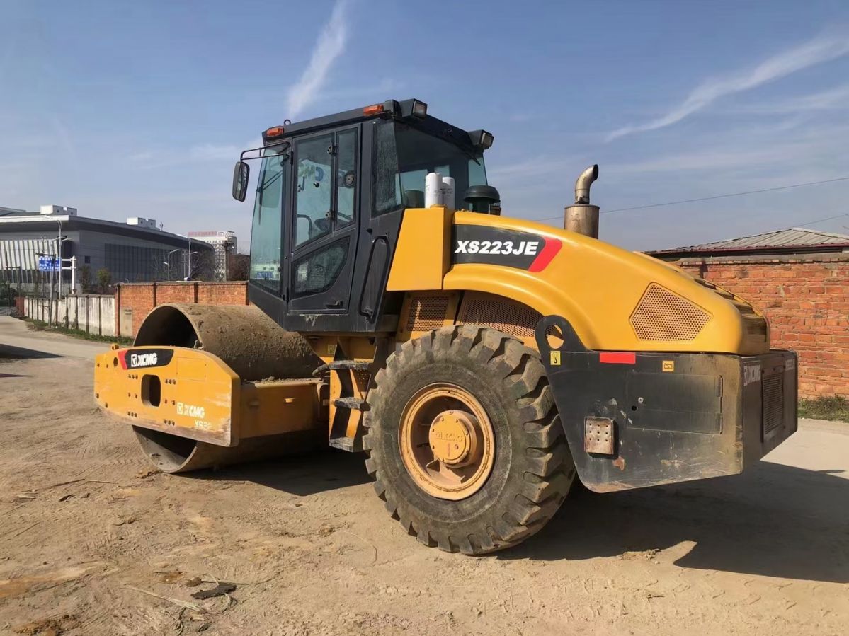 义乌二手震动压路机