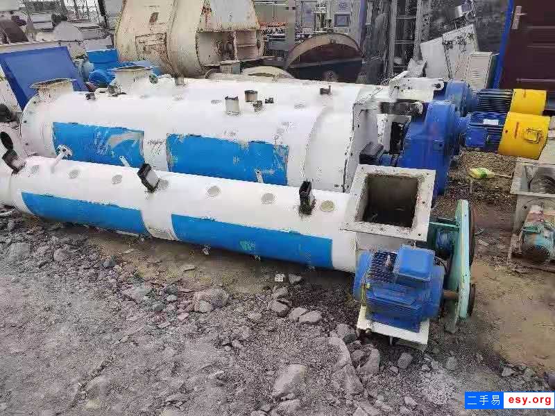 二手饲料设备、出售不锈钢差速器、不锈钢调制器等