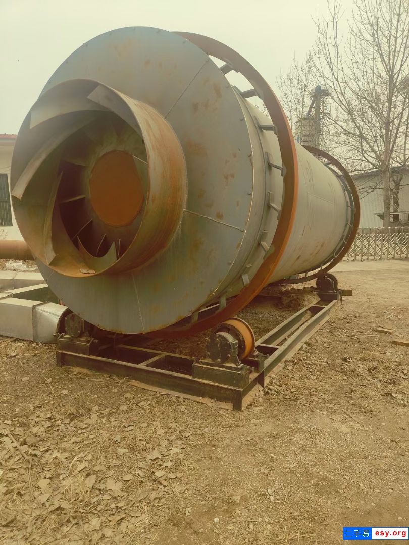 出售2.5*6米三筒烘干机，上海山水路桥厂家。