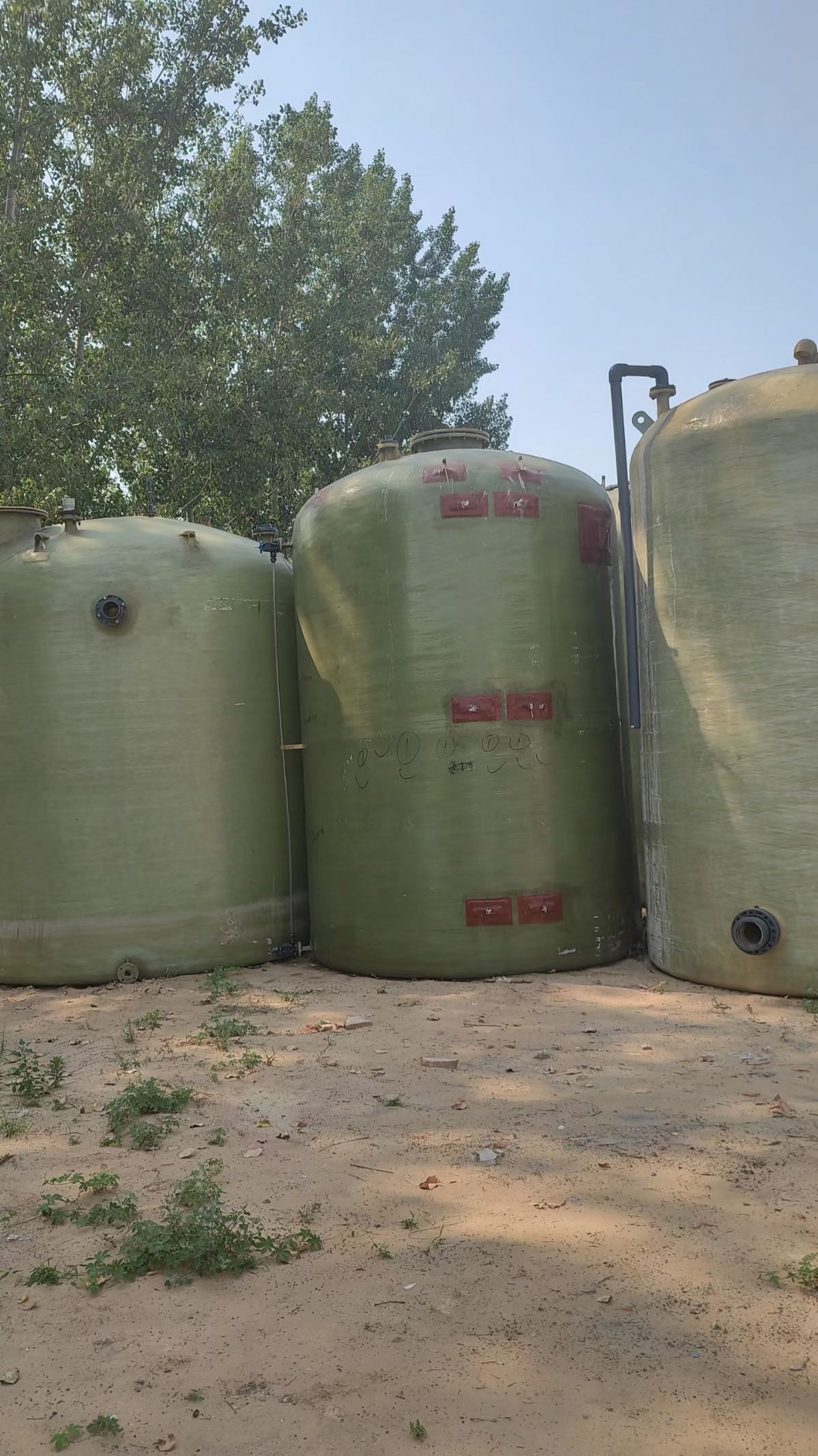 转让二手玻璃钢罐 容积10立方-50立方立式盐酸玻璃钢罐