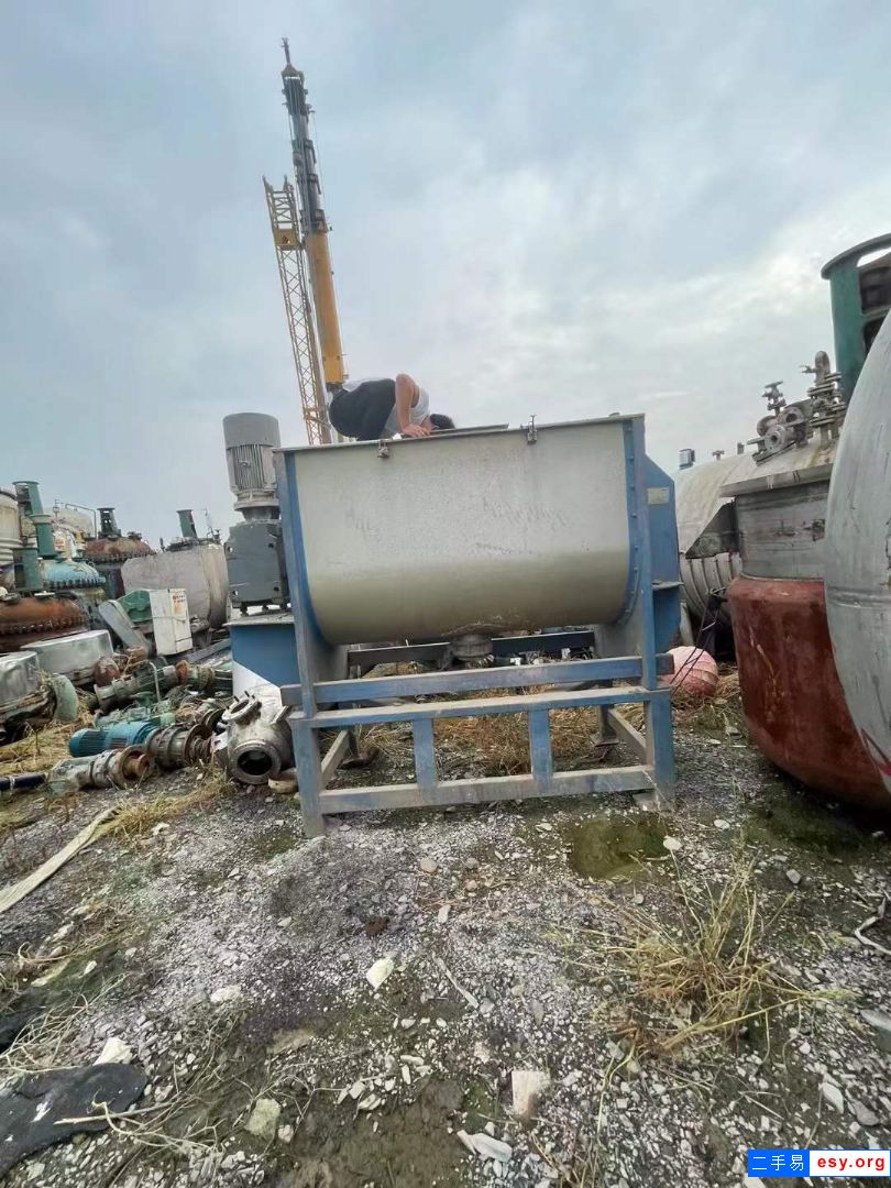 出售二手卧式混合机 一台2立方重型螺带混合机