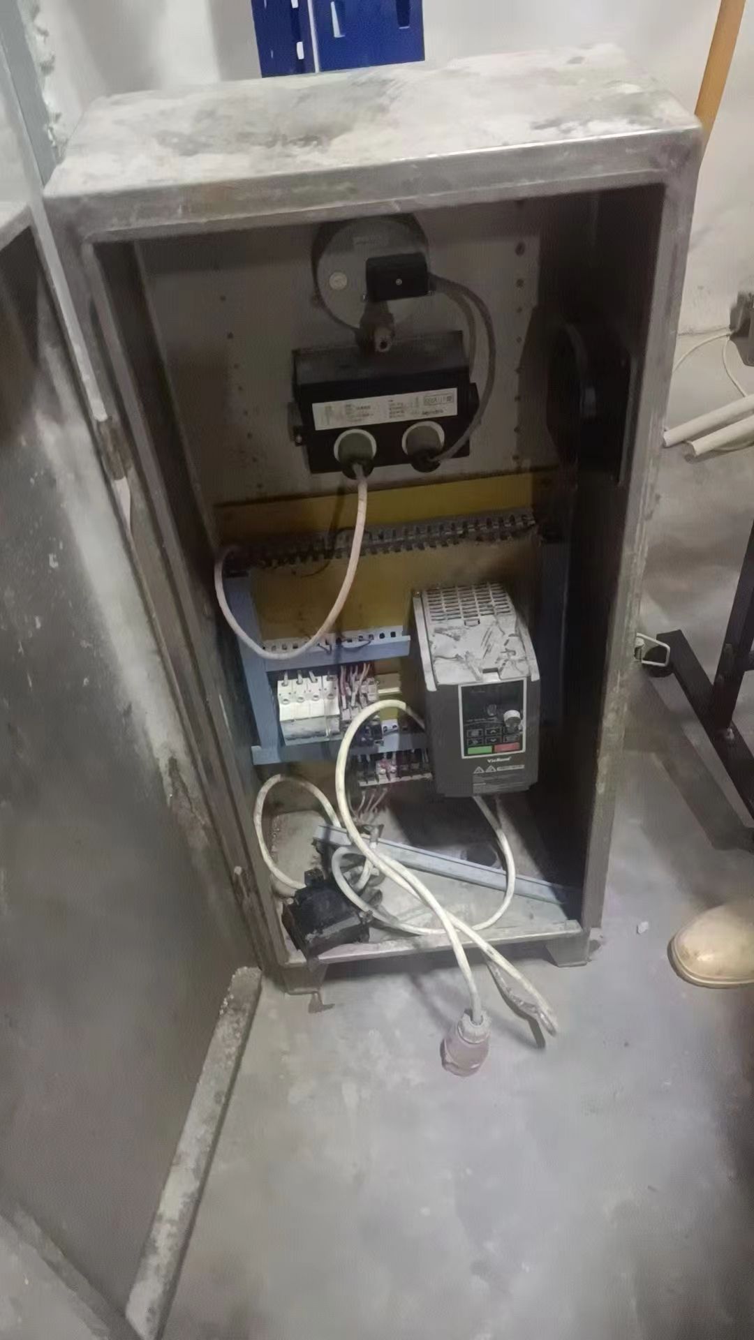 转让二手真空滚揉机 两台容积2000L诸城产变频真空滚揉机