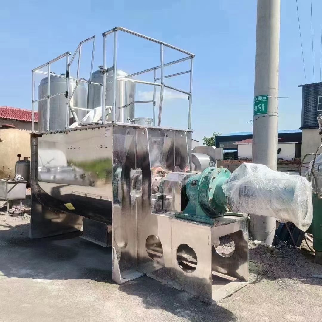 转让二手手螺带混合机 一台容积2立方镜面抛光升立产螺带混合机