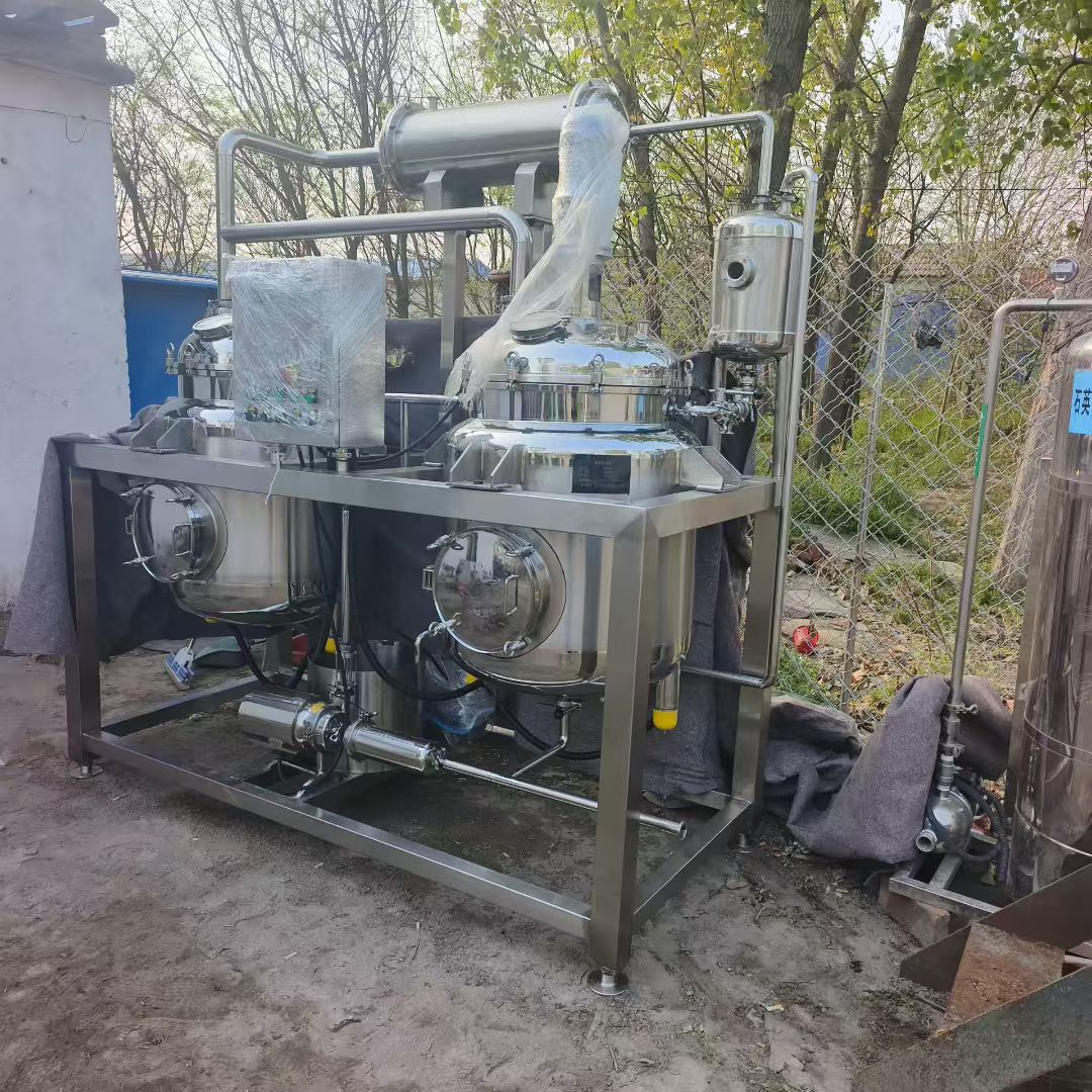 转让二手浓缩机组 两套容积500升食品级电加热浓缩提取机组