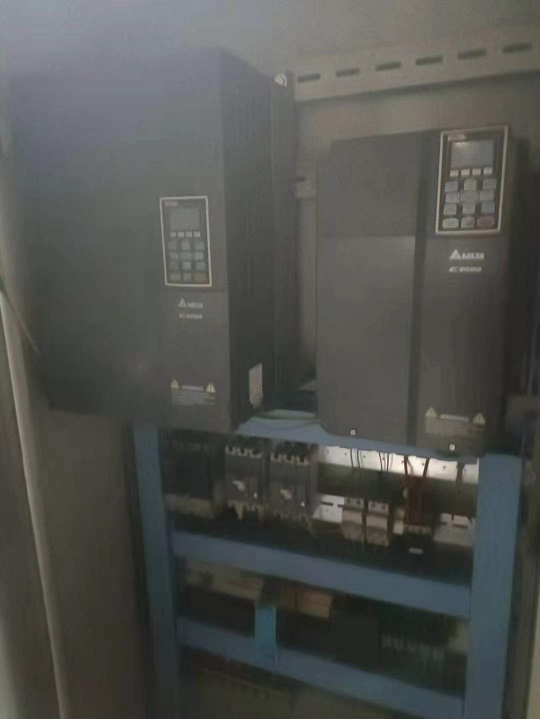 转让二手卧螺离心机 一台中船绿州产540型三相分离卧螺离心机