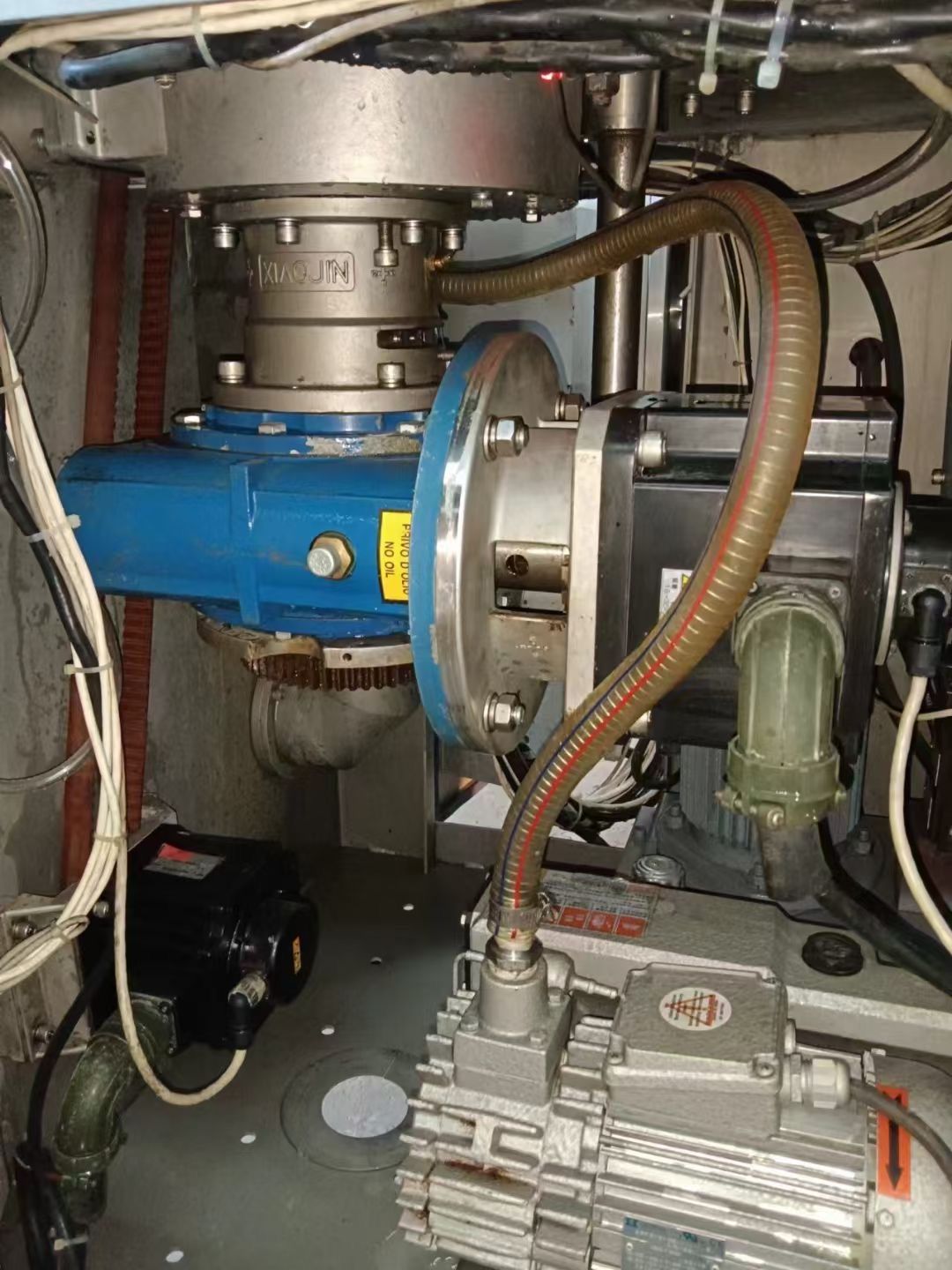 转让二手真空灌肠机 一台3500型晓进产带扭结真空定量灌肠机