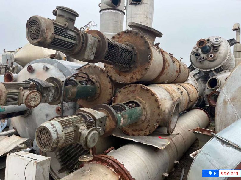 出售二手刮板蒸发器 3台8平方薄膜刮板蒸发器