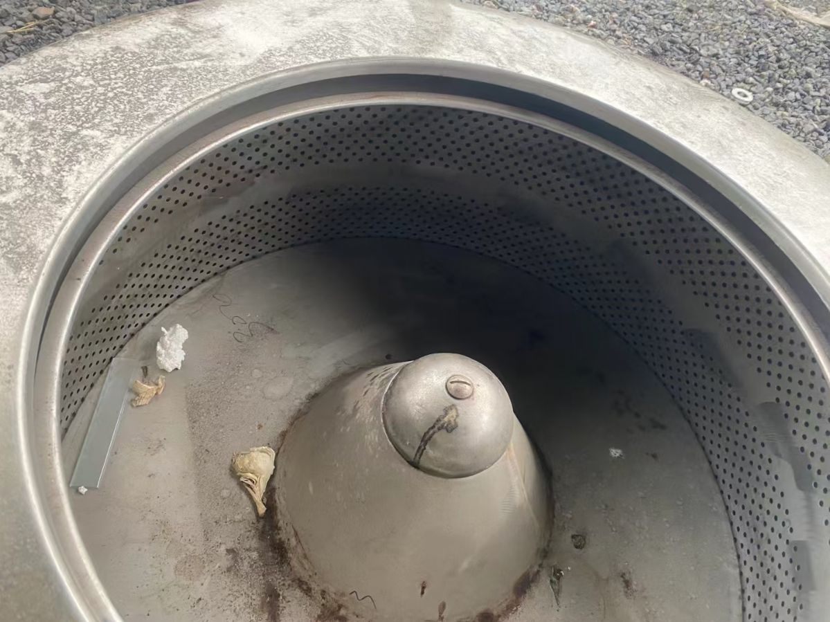 转让二手三足离心机 一台直径80型食品级三足脱水离心机