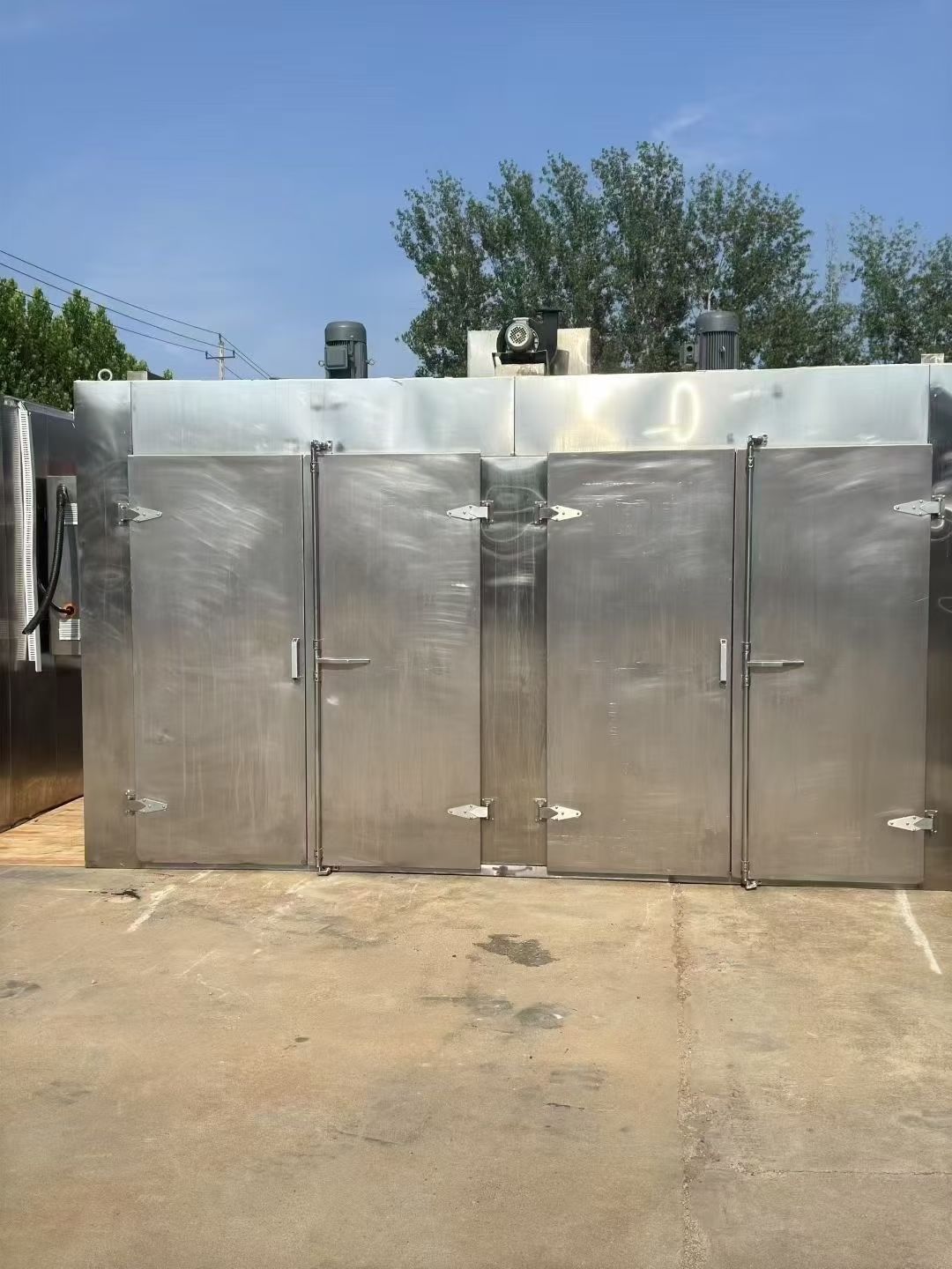 转让二手热风烘箱 两台四门八车电加热热风循环烘箱