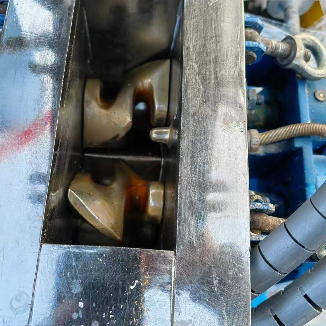 转让二手真空捏合机 一台实验型1L江苏如皋产真空捏合机