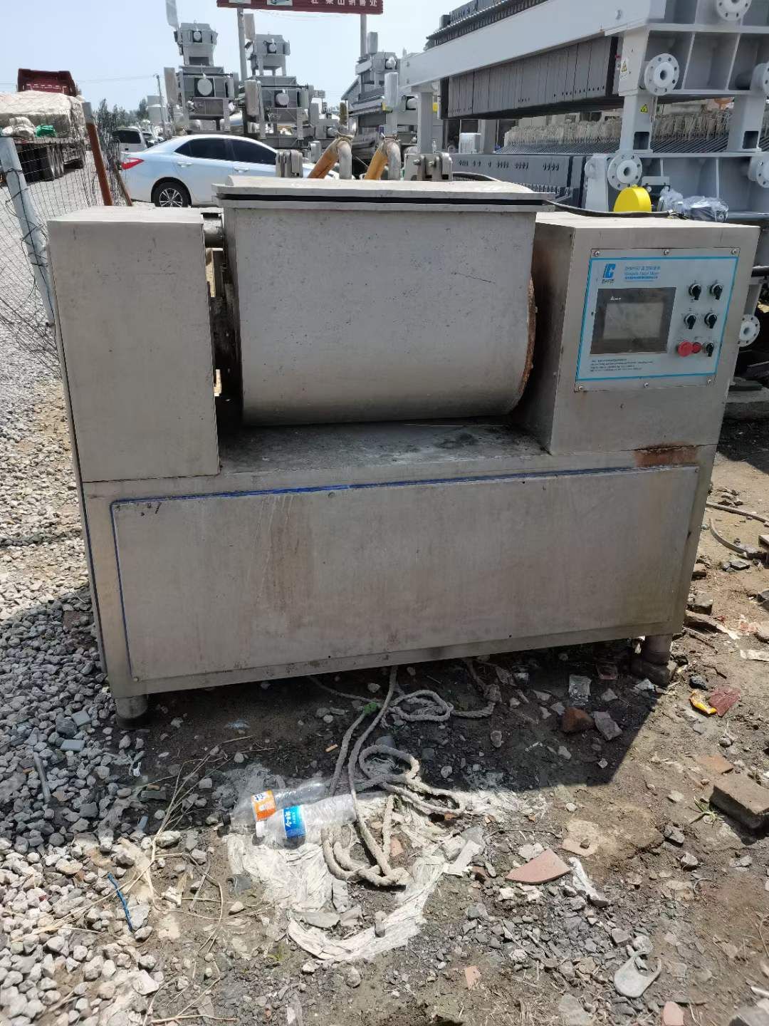 转让二手卧式和面机 一台150型卧式真空和面机