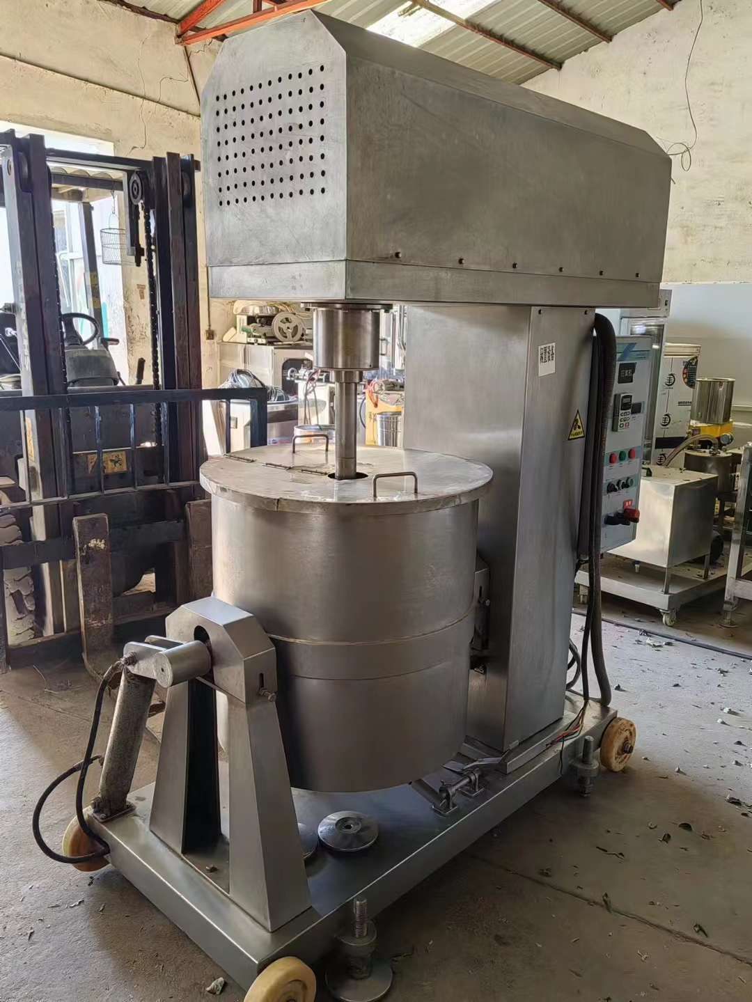 转让二手立式打浆机 一台容积150L晓进产立式打浆机