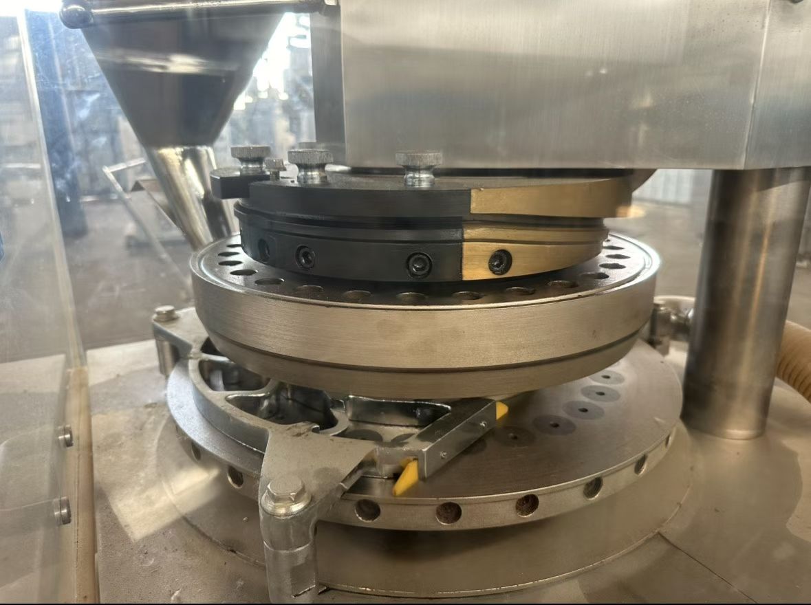 转让二手旋转压片机 一台上海天祥产29冲旋转式压片机