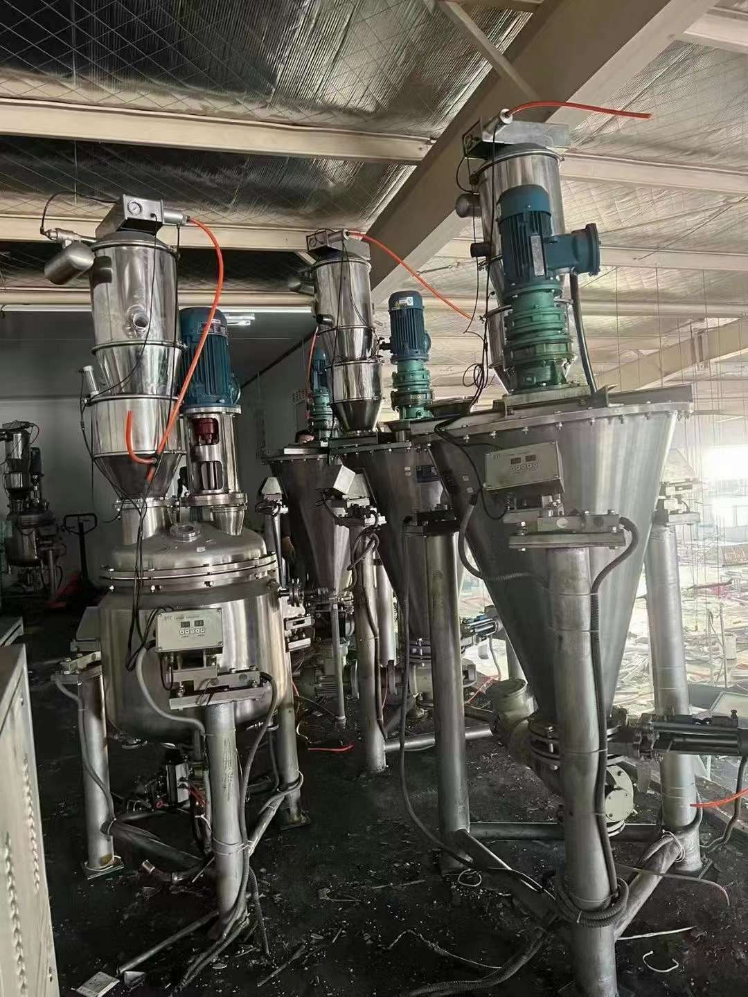 转让二手锥形混合机 三台100L双螺旋锥形混合机