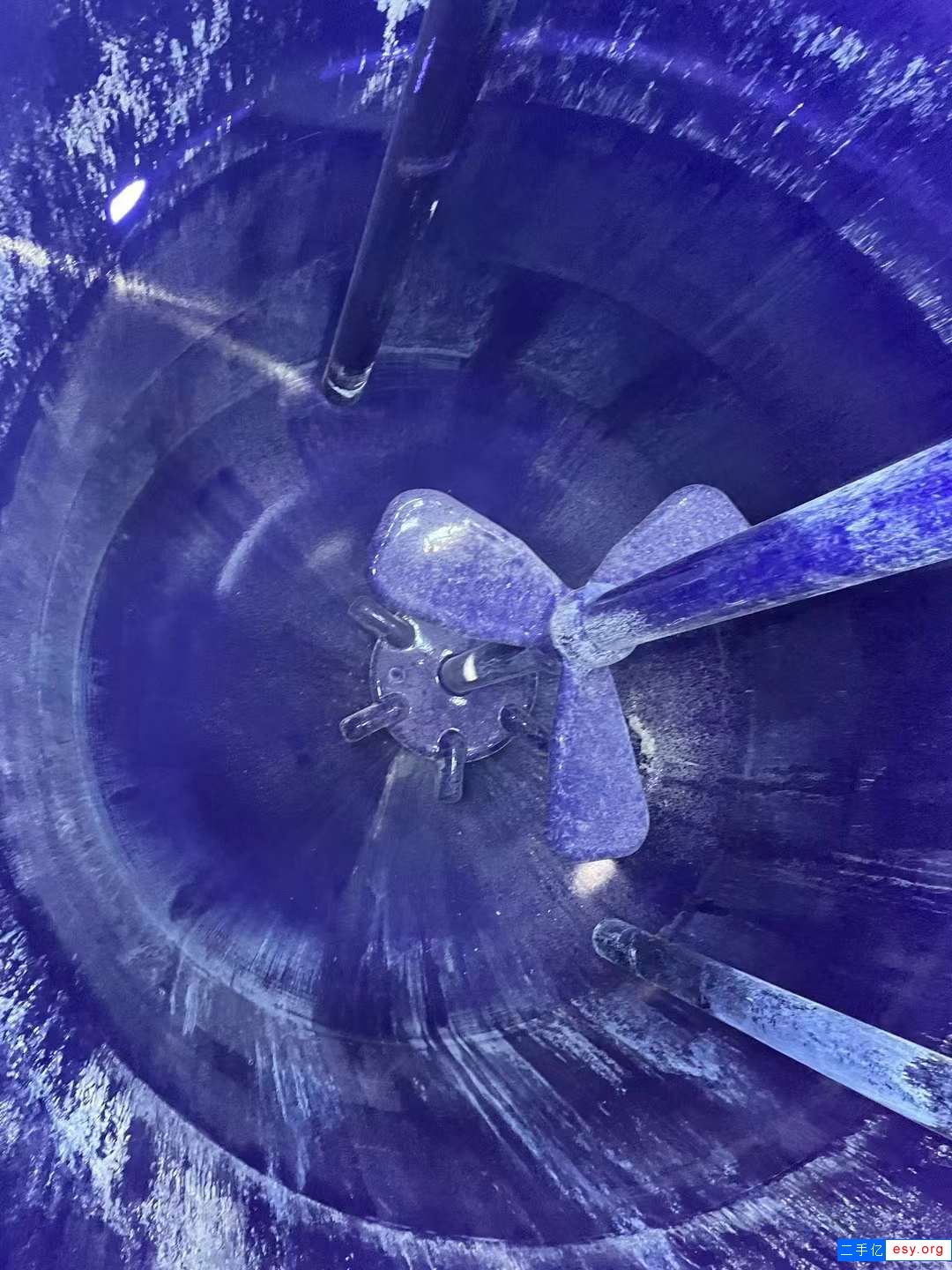 转让二手搪瓷反应釜 四台10立方太极开式反应釜