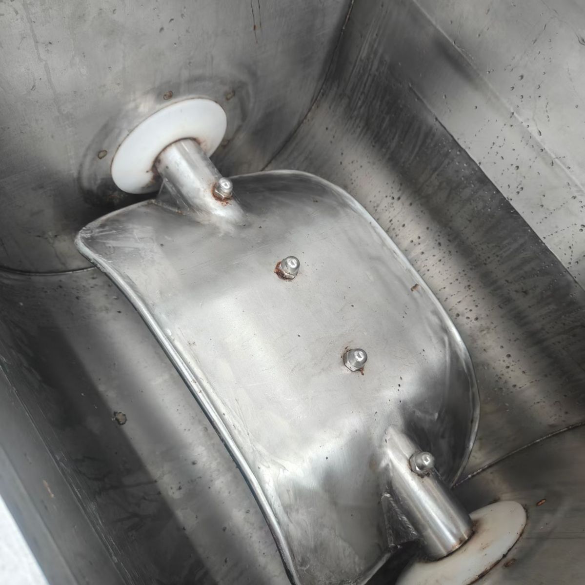 转让二手真空和面机 一台容积1袋面卧式真空和面机