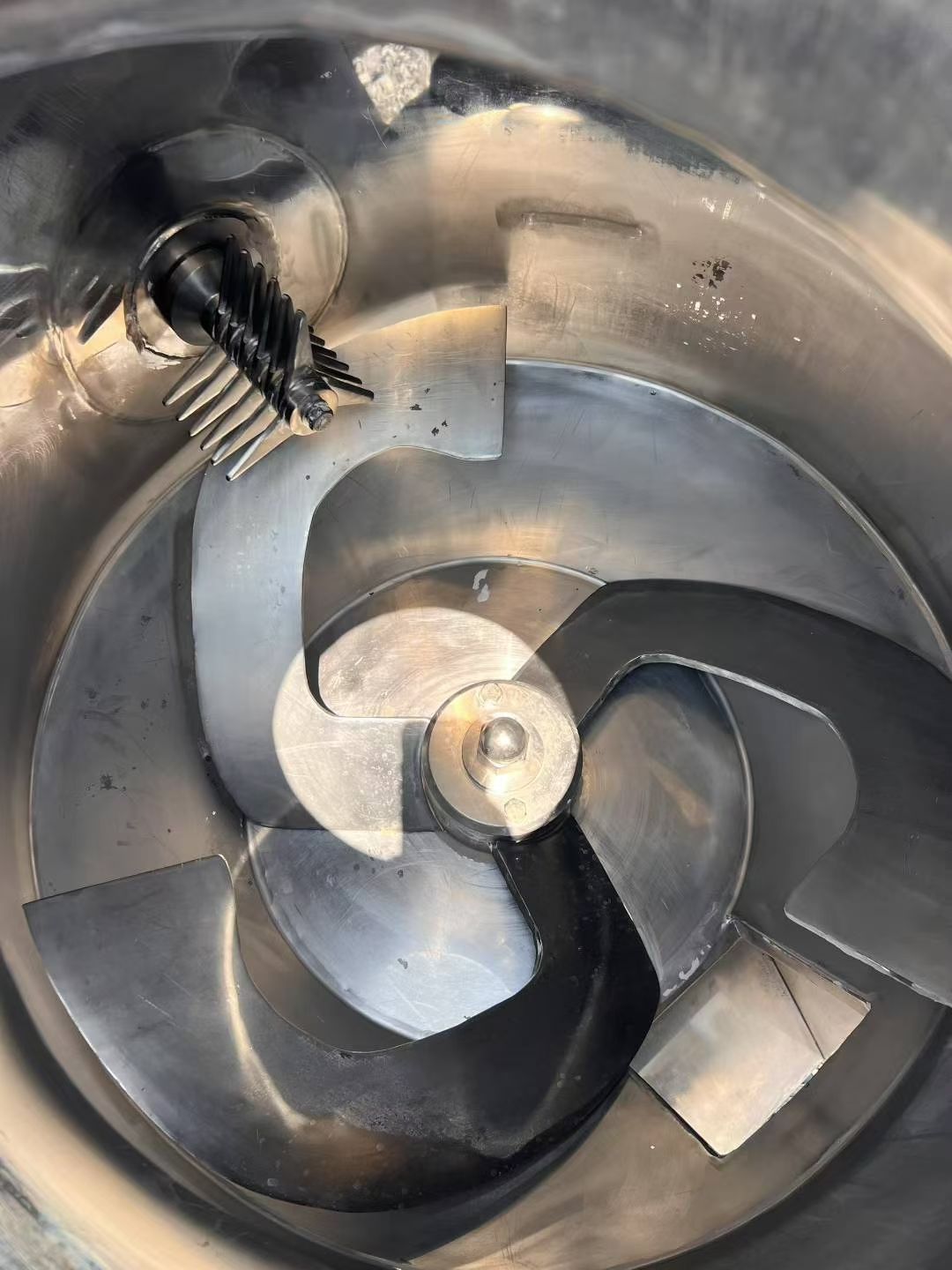 转让二手高速混合机 一台容积350升食品级立式高速混合机