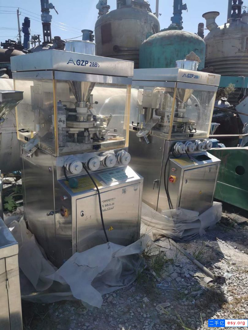 转让二手高速压片机 两台28冲航天旋转压片机