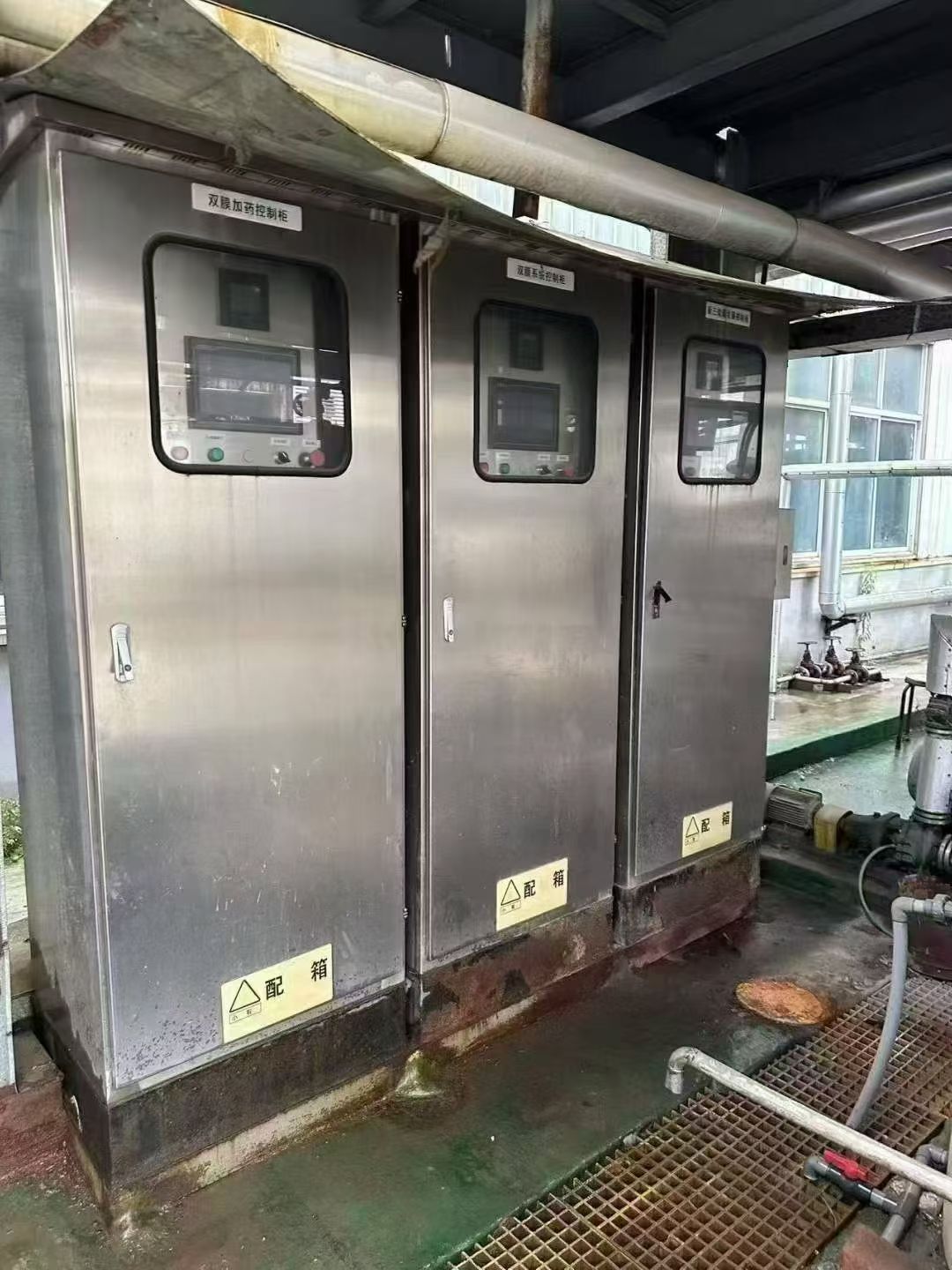 转让二手强制循环蒸发器 一套三效4吨材质316强制循环蒸发器