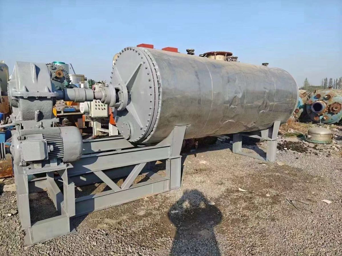 转让二手耙式干燥机 一台容积5000L316L材质重型耙式干燥机