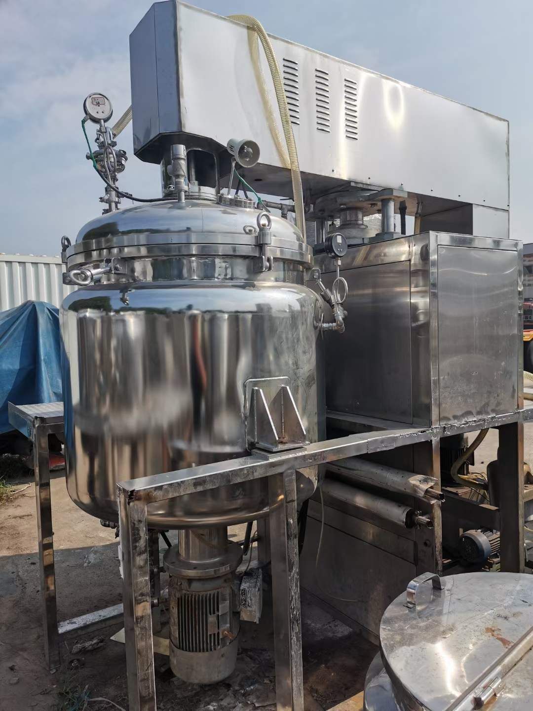 转让二手乳化机 一台容积100L带水锅油锅真空均质乳化机