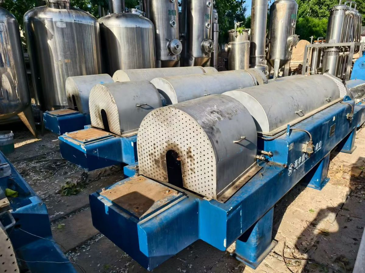 转让二手卧螺离心机 9台520型材质2205海申机电产卧螺沉降离心机