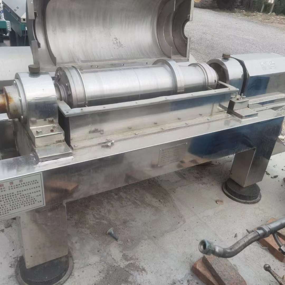 转让二手卧螺离心机 一台220型三相卧螺离心机