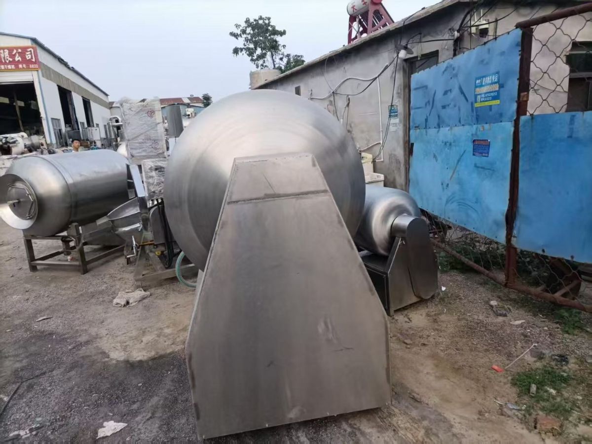 转让二手真空滚揉机 一台容积1800升可变频调速真空滚揉机