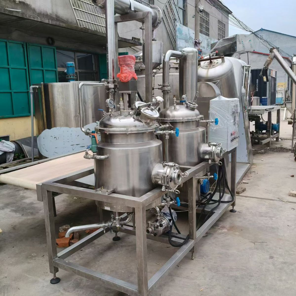 转让二手浓缩机组 一套容积50升实验型浓缩提取机组