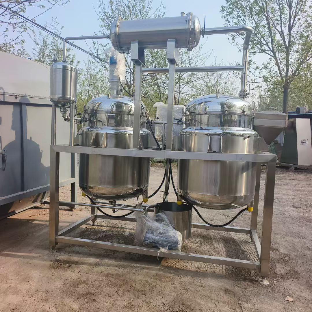 转让二手浓缩机组 两套容积500升食品级电加热浓缩提取机组