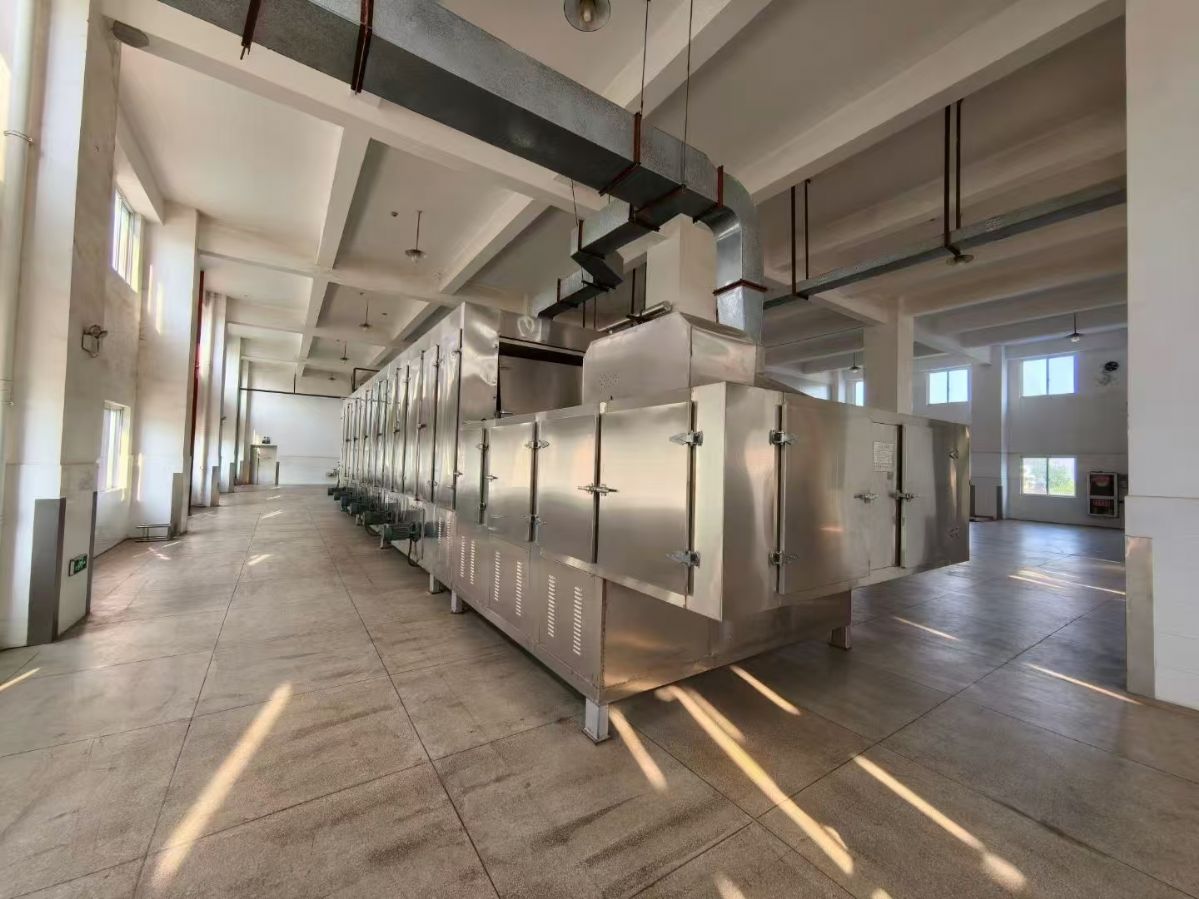 转让二手网带烘干机 一台长度12米5层蒸汽加热网带式烘干机