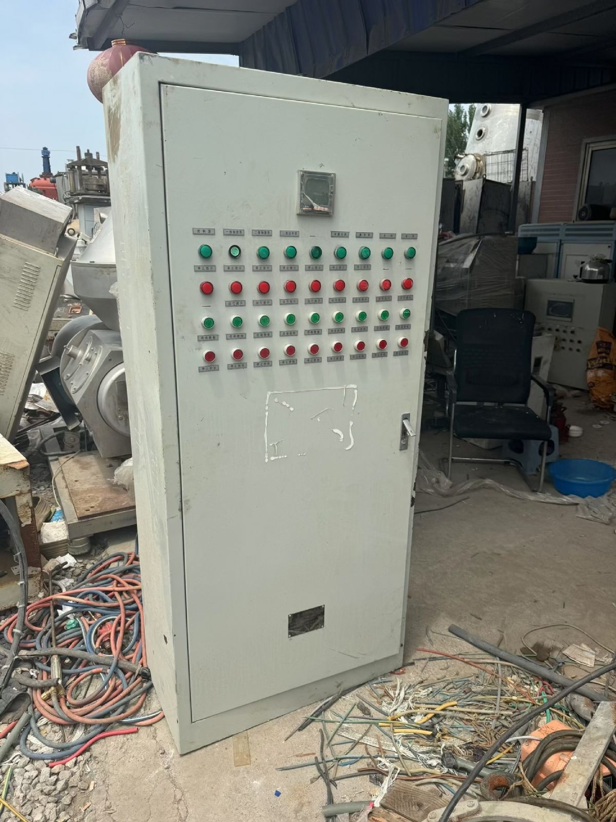 转让二手强制循环蒸发器 一套三效三吨材质2205强制循环蒸发器