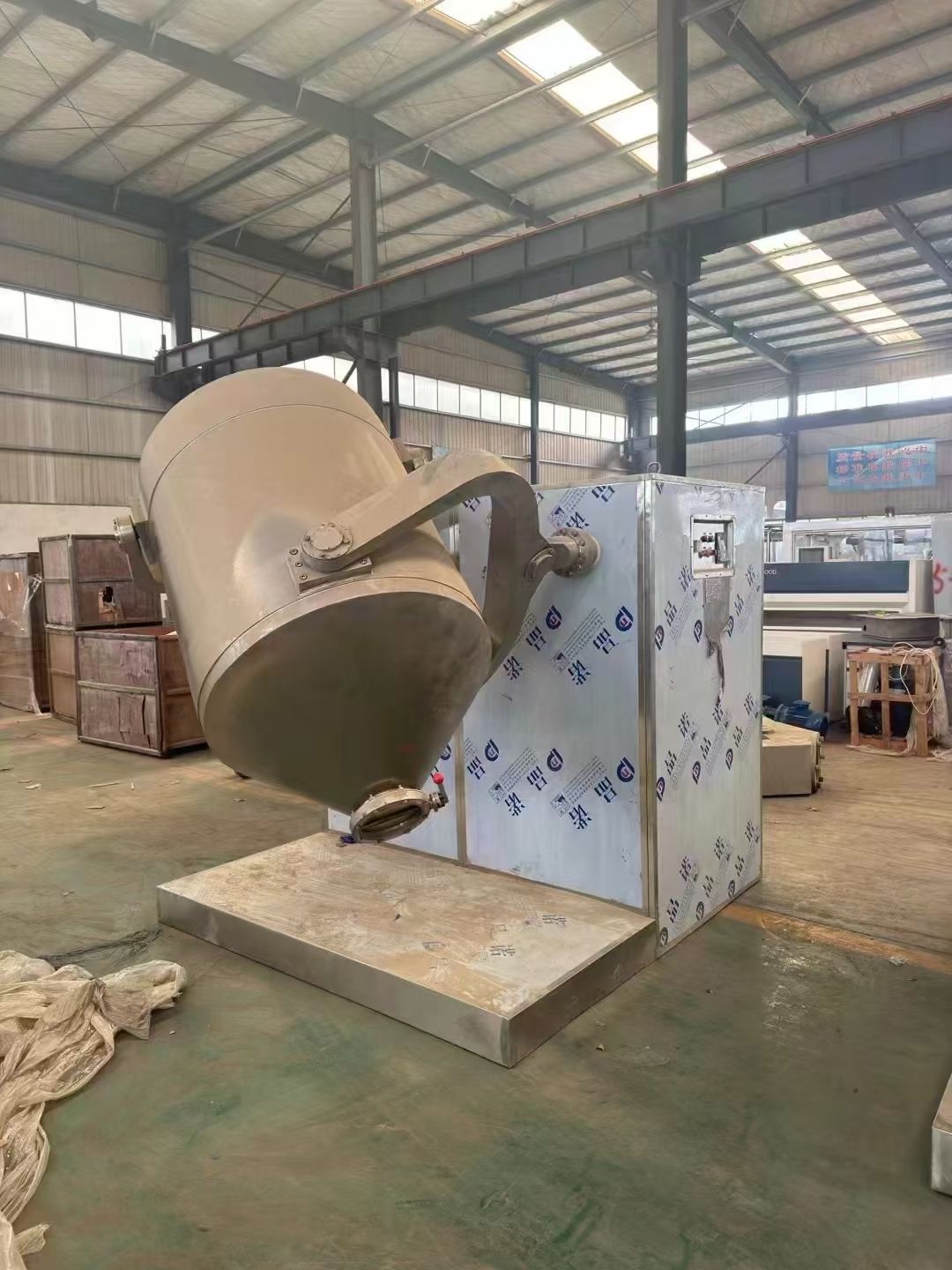 转让二手三维混合机 两台容积1000L南京瑞邦产高效三维运动混合机