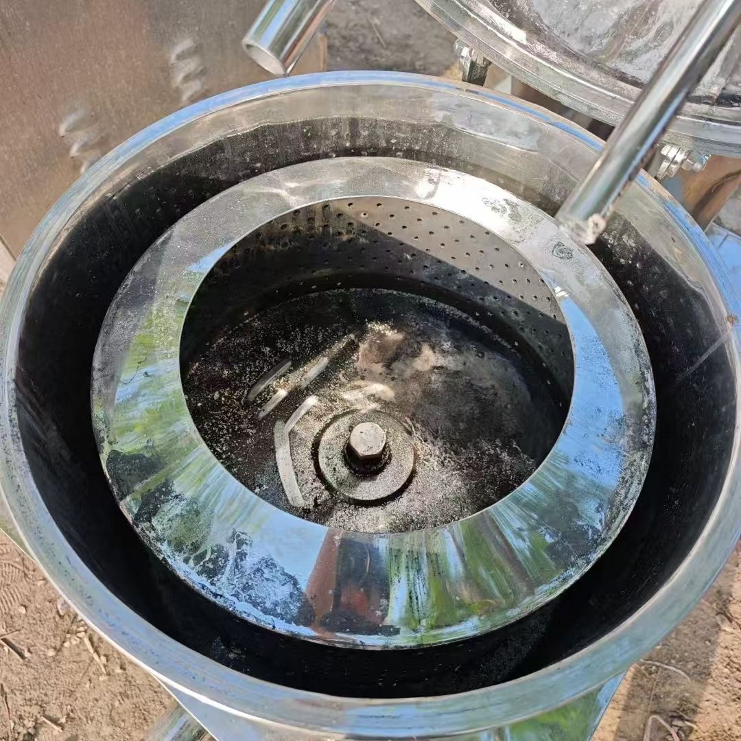 转让二手平板离心机 一台450型张家港产平板密闭式离心机