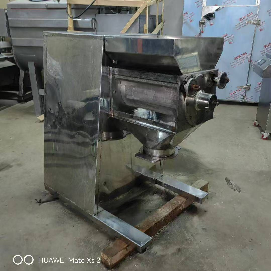 转让二手摇摆颗粒机 一台YK-250型双头摇摆颗粒机