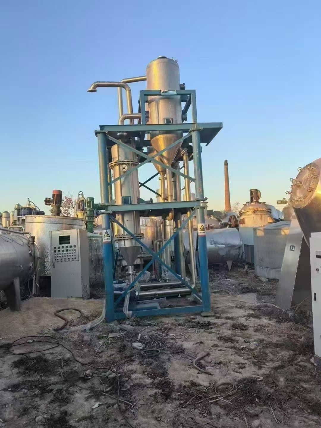 转让二手强制循环蒸发器 一套300升撬装式材质316强制循环蒸发器