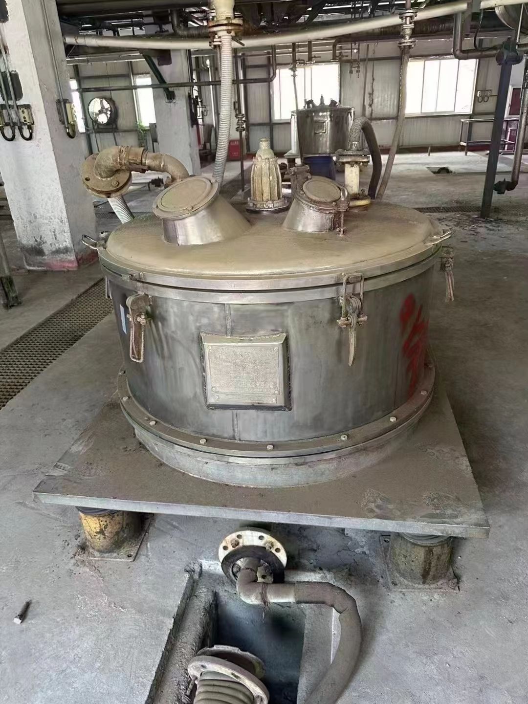 转让二手平板离心机 两台1000型全钛材平板吊带离心机