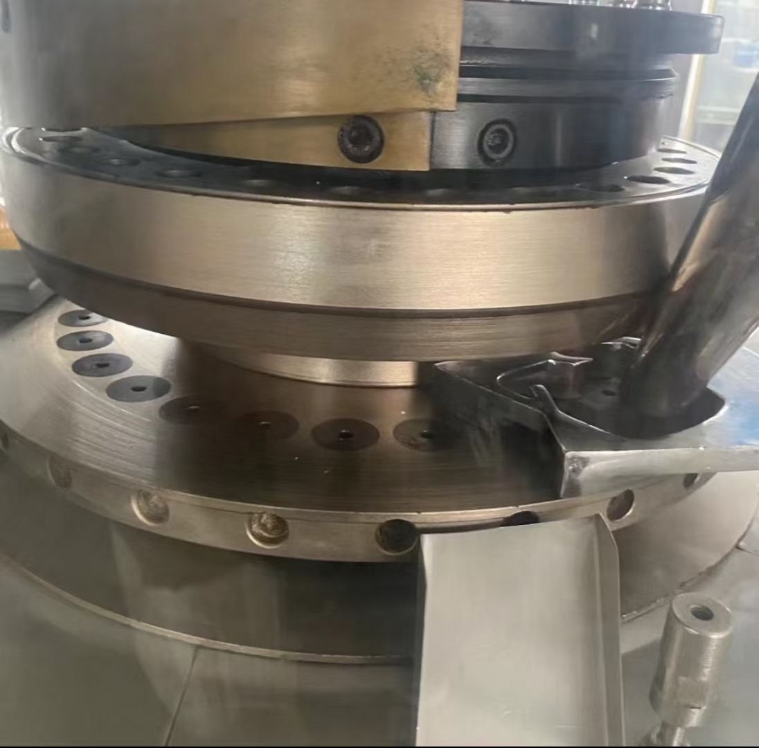 转让二手旋转压片机 一台上海天祥产29冲旋转式压片机